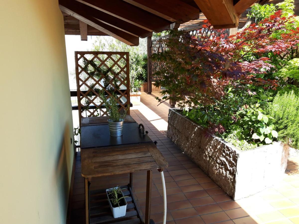 Appartamento La Terrazza Arco Exterior foto